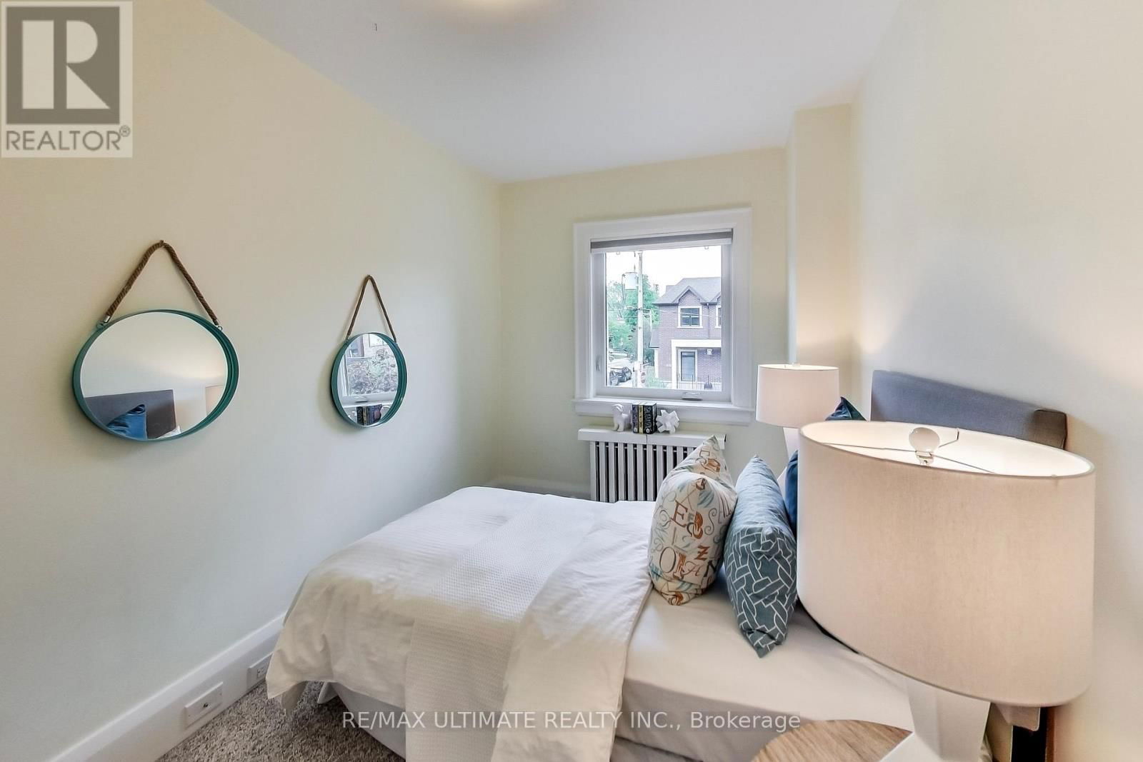 523 SOUDAN AVENUE Image 18