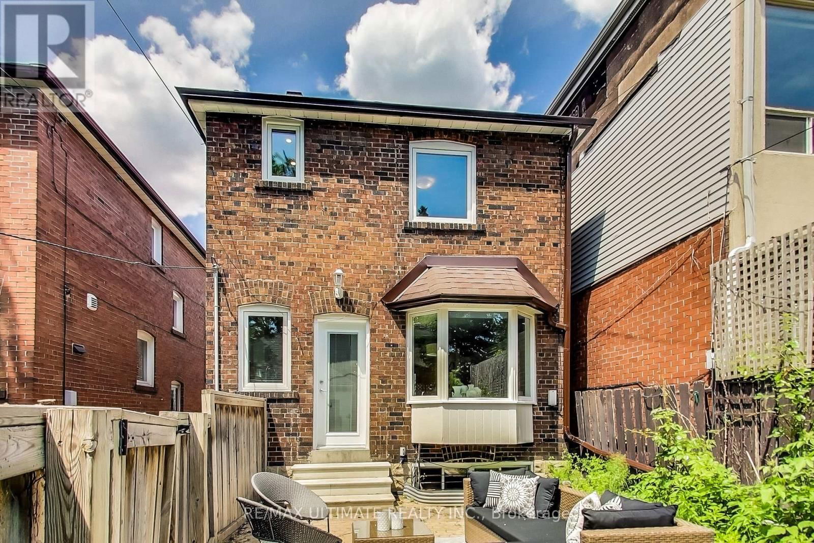 523 SOUDAN AVENUE Image 29