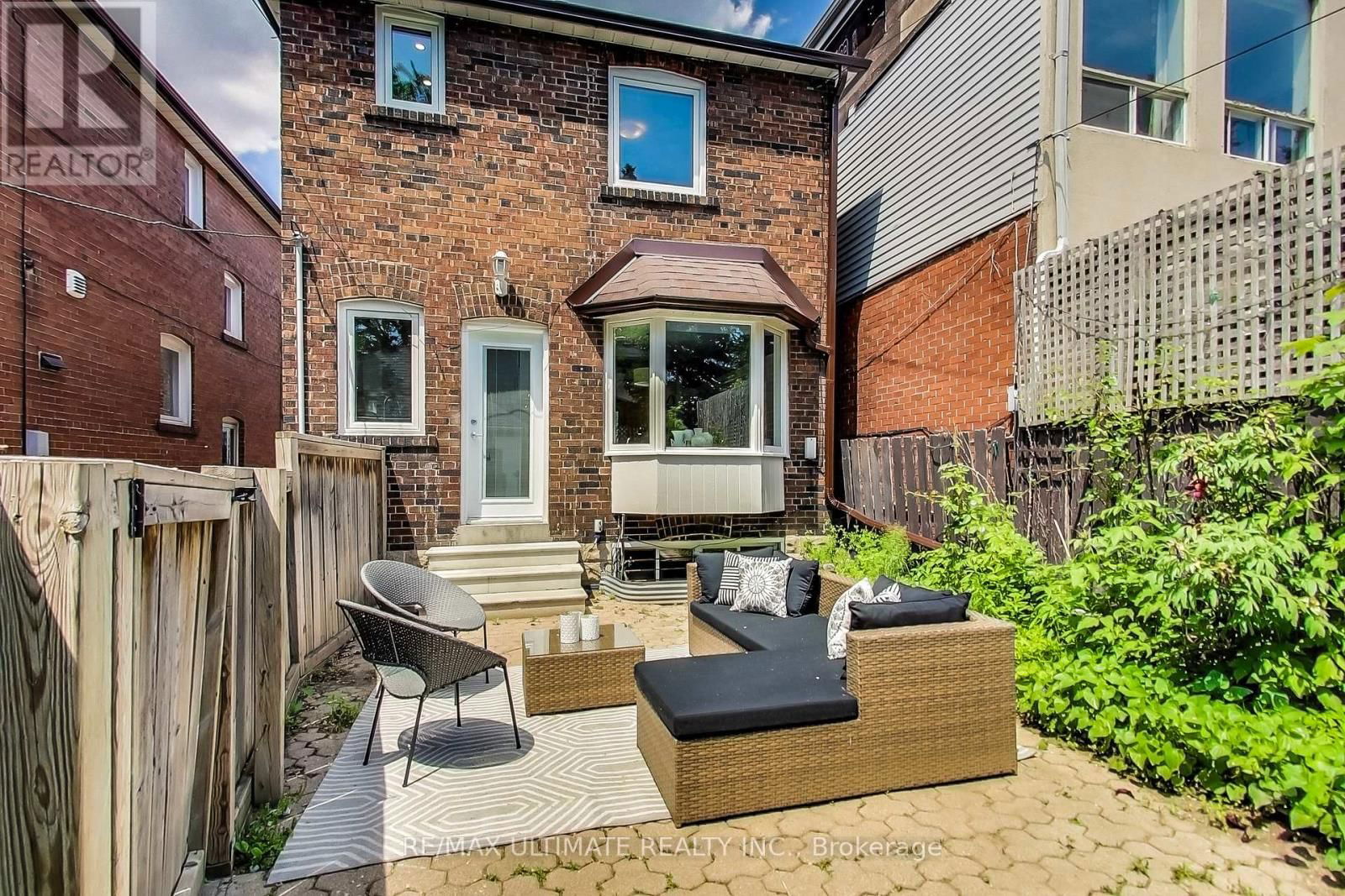 523 SOUDAN AVENUE Image 31