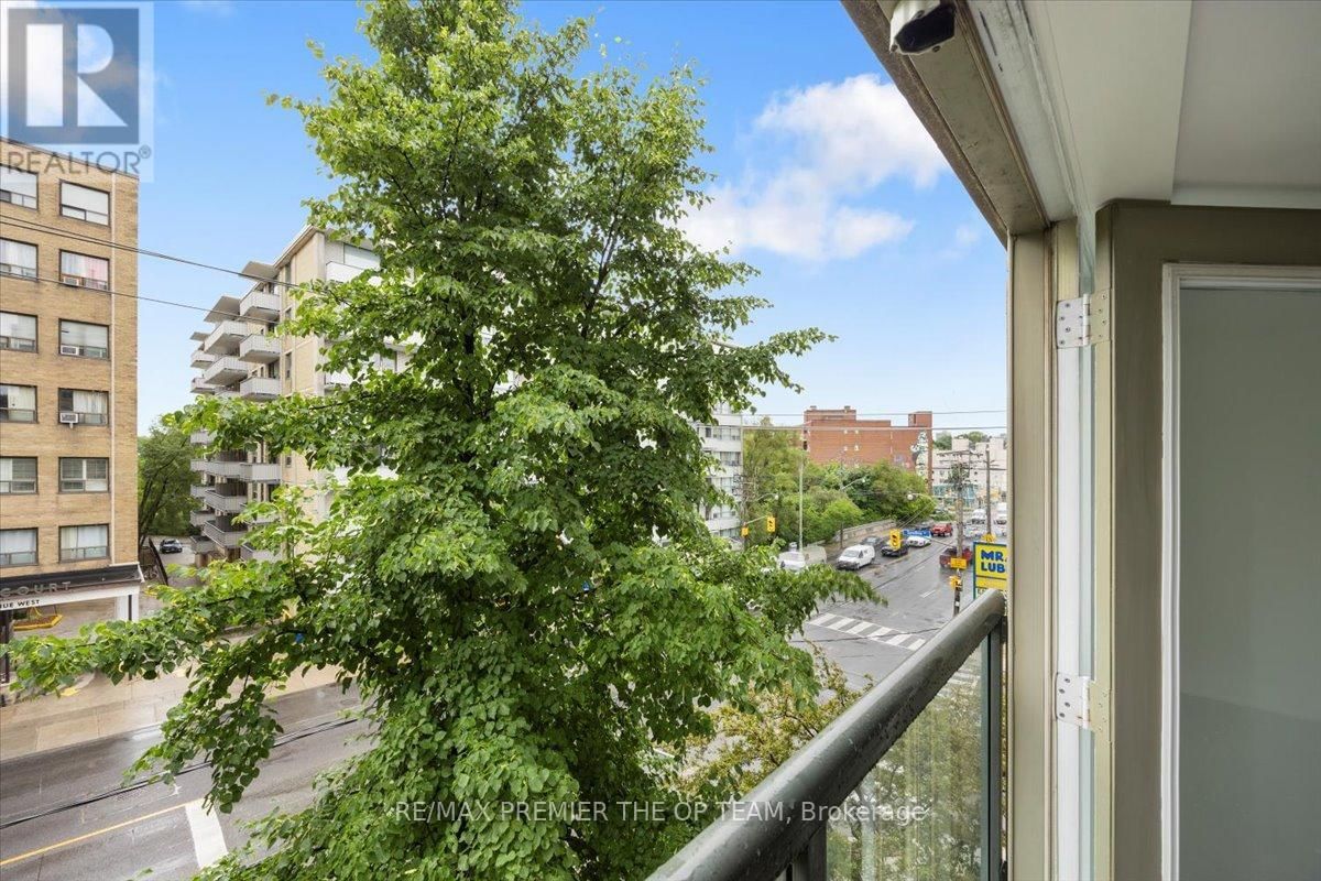 401 - 800 SPADINA ROAD Image 30