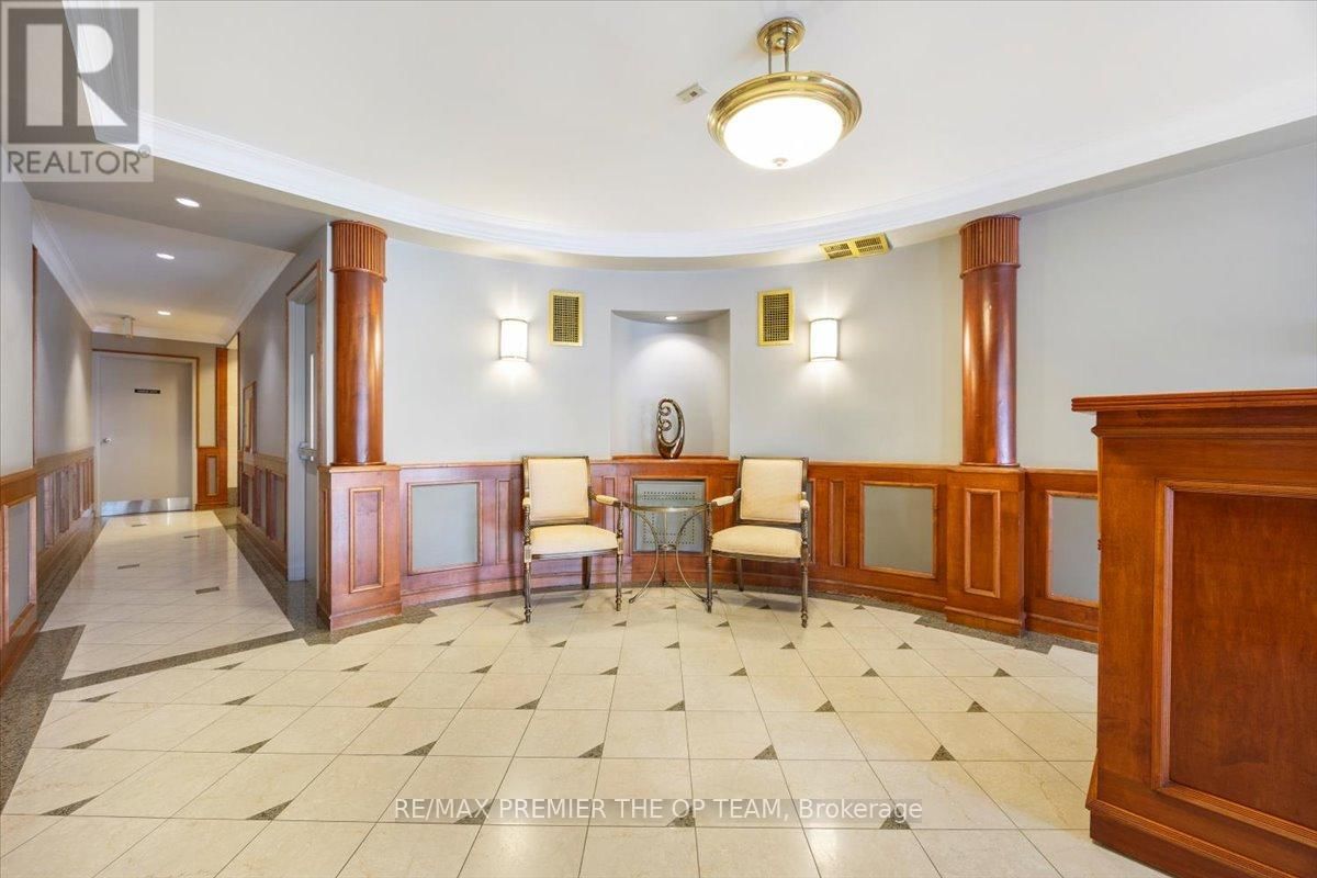 401 - 800 SPADINA ROAD Image 32