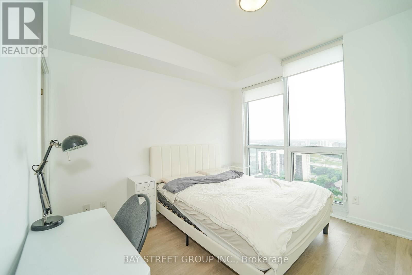 2610 - 32 FOREST MANOR ROAD Image 16