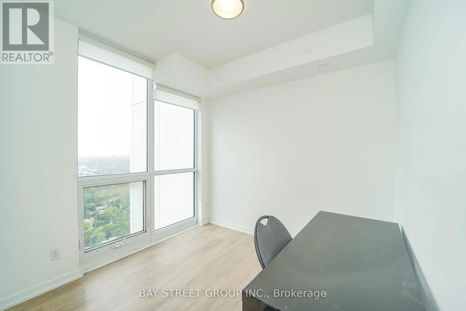 2610 - 32 FOREST MANOR ROAD Image 19