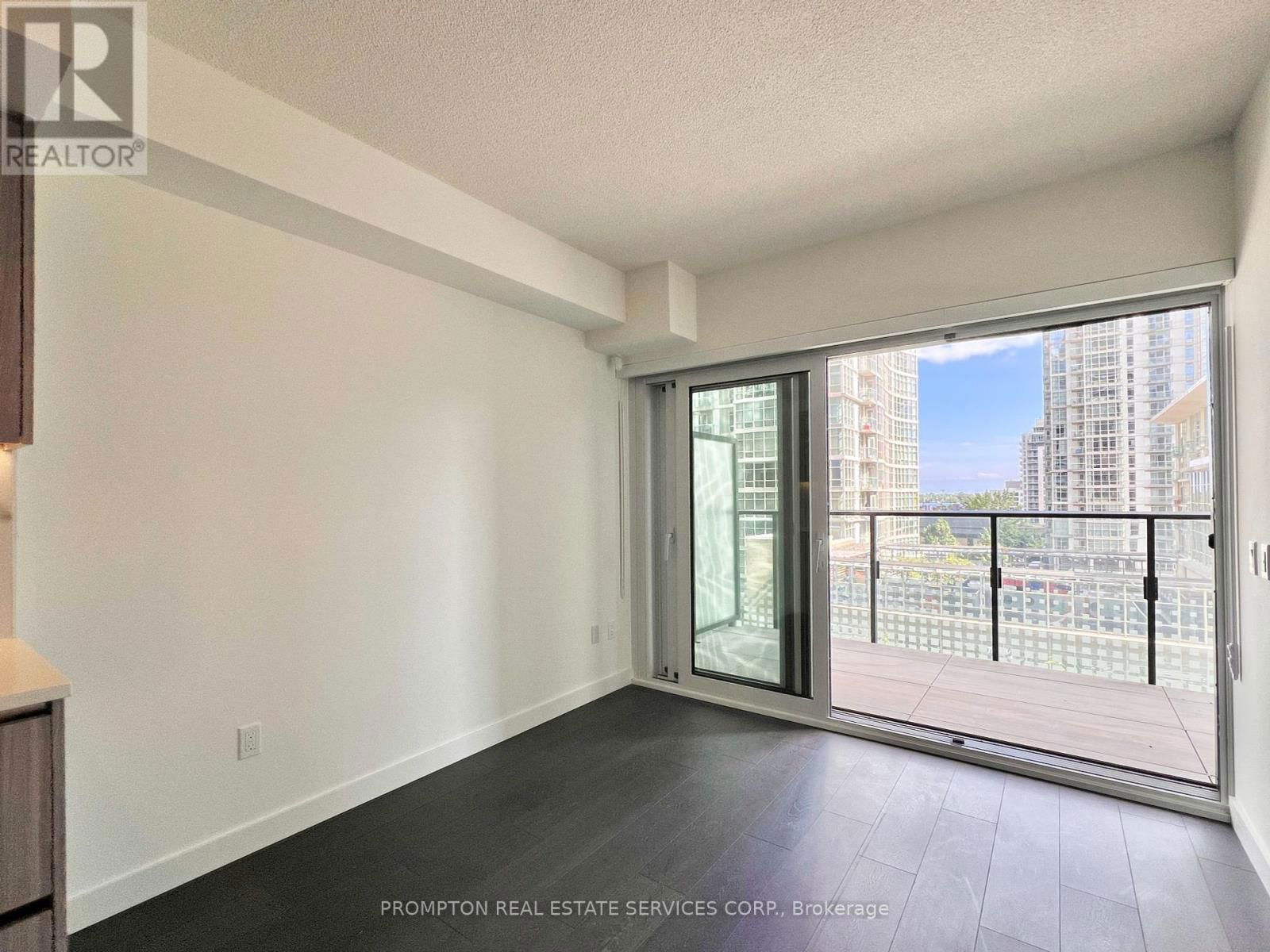 520 - 3 CONCORD CITYPLACE WAY Image 10