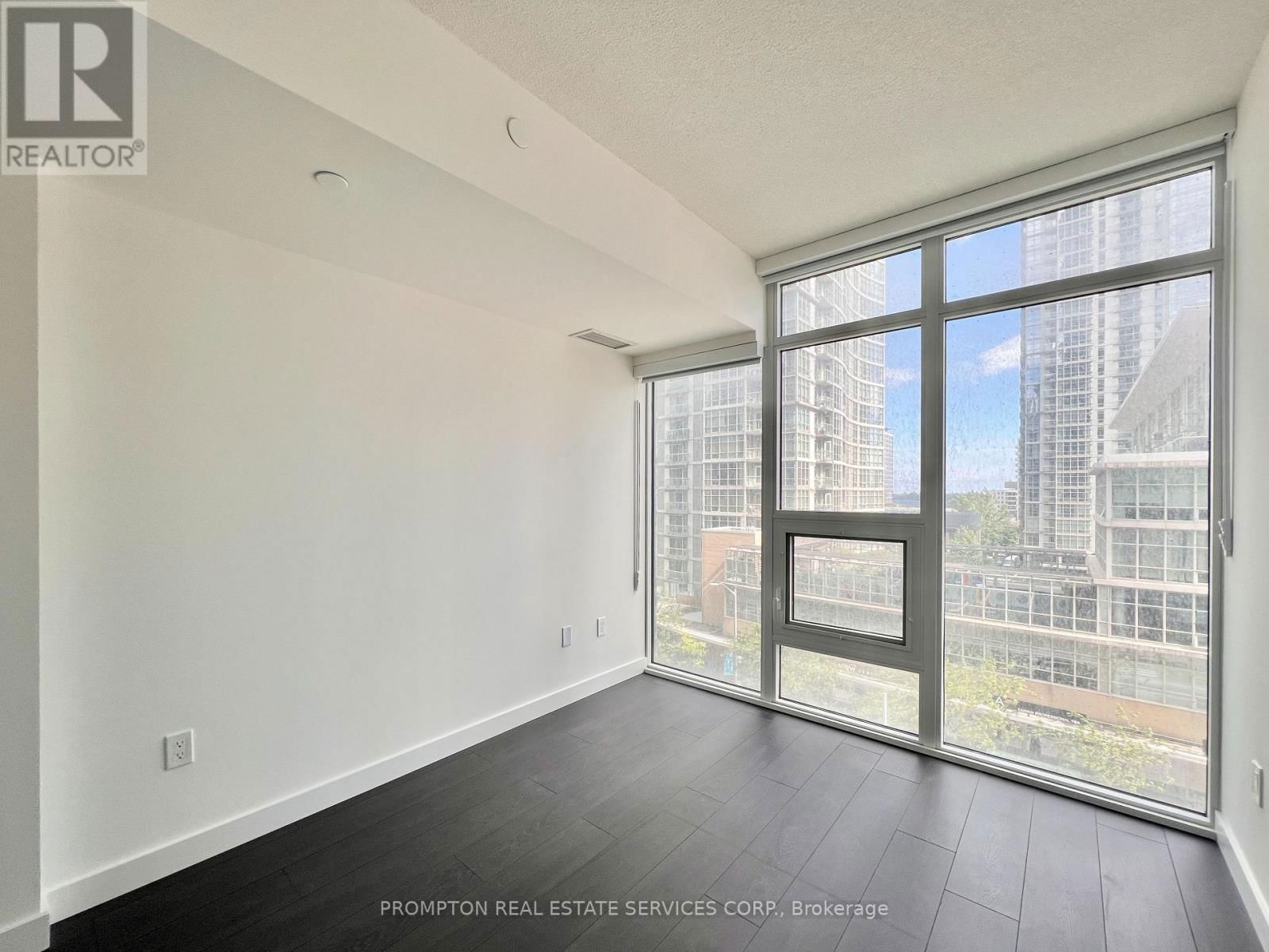 520 - 3 CONCORD CITYPLACE WAY Image 16