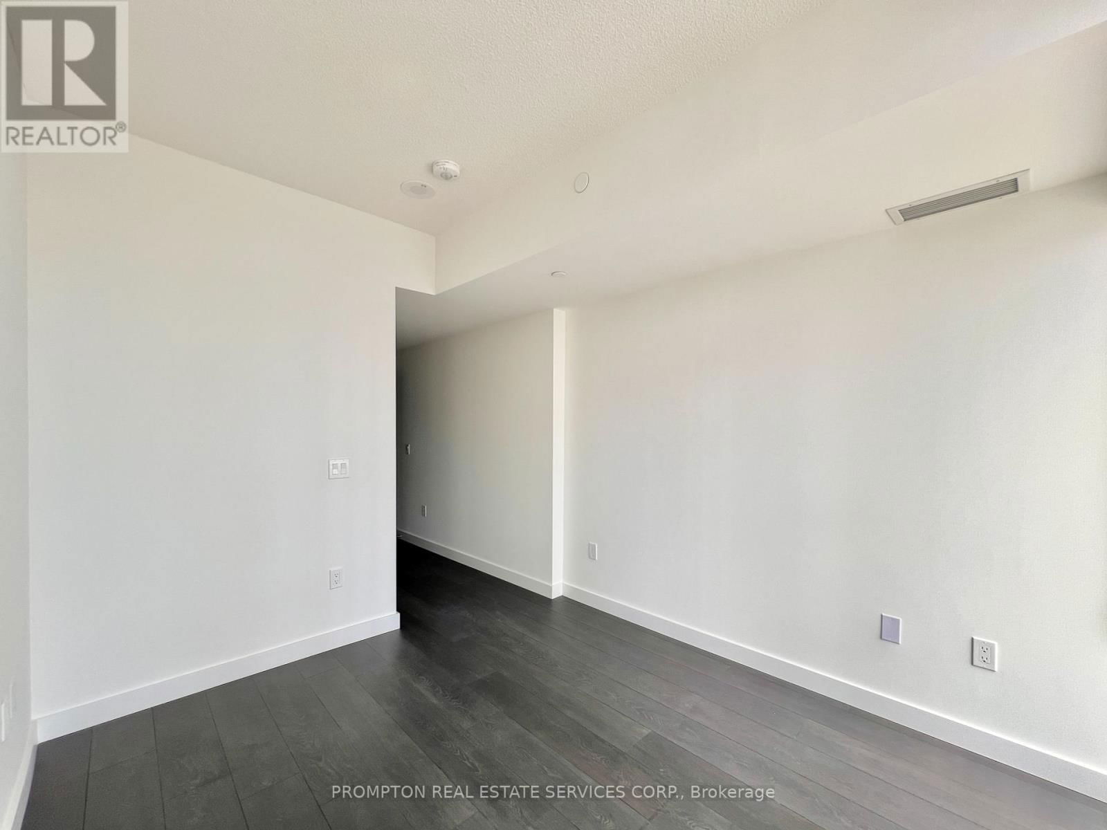 520 - 3 CONCORD CITYPLACE WAY Image 17