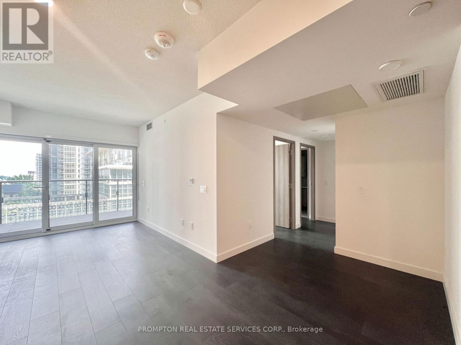 520 - 3 CONCORD CITYPLACE WAY Image 2