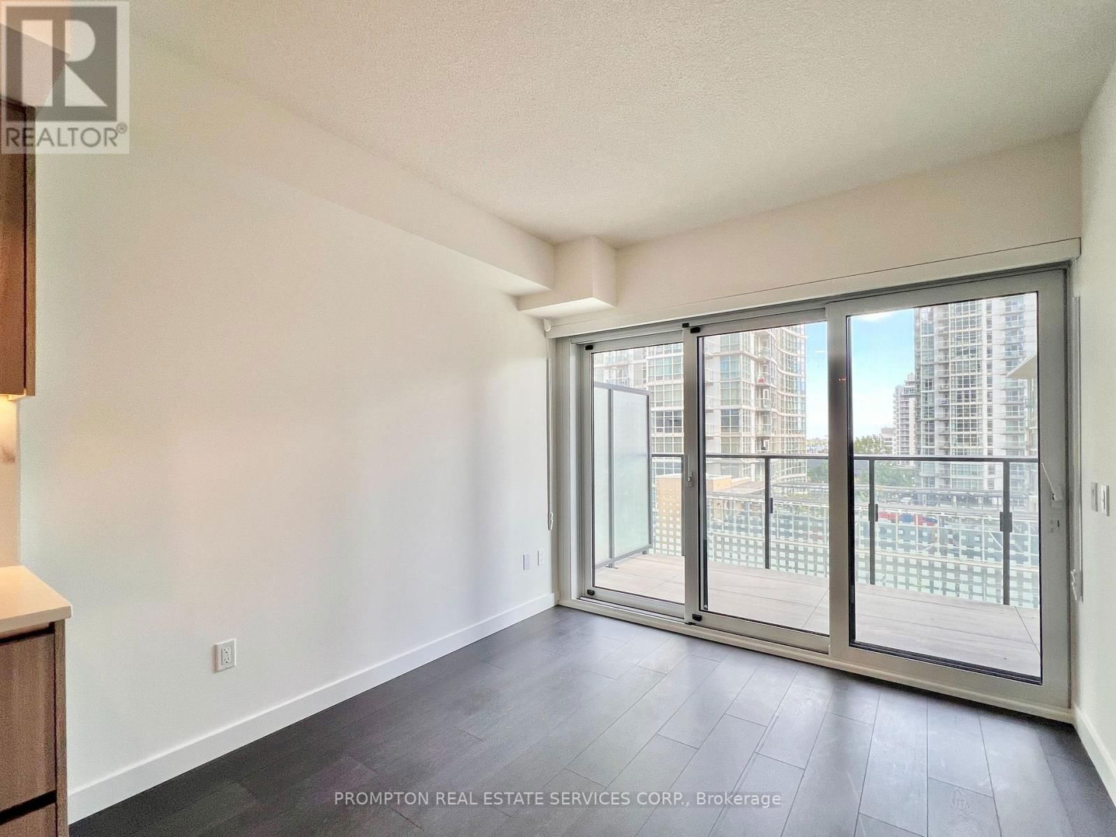 520 - 3 CONCORD CITYPLACE WAY Image 5