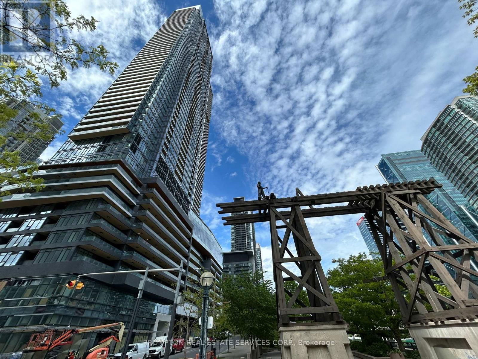 5201 - 3 CONCORD CITYPLACE WAY Image 3