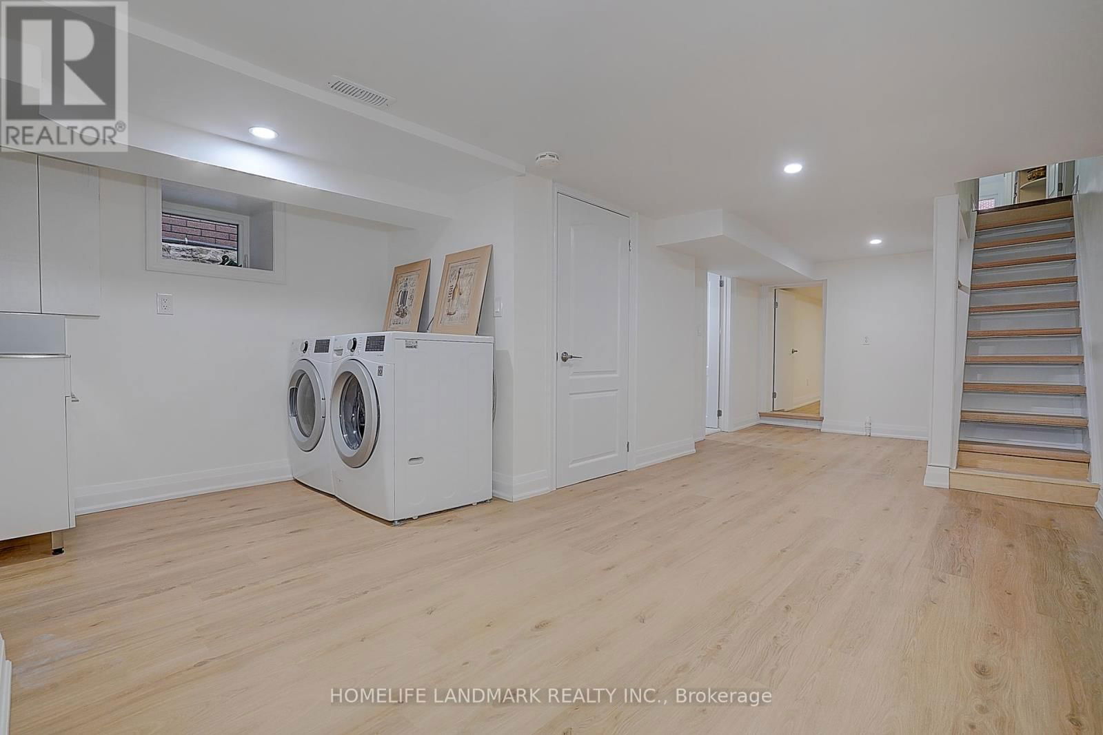 596 PALMERSTON AVENUE Image 21