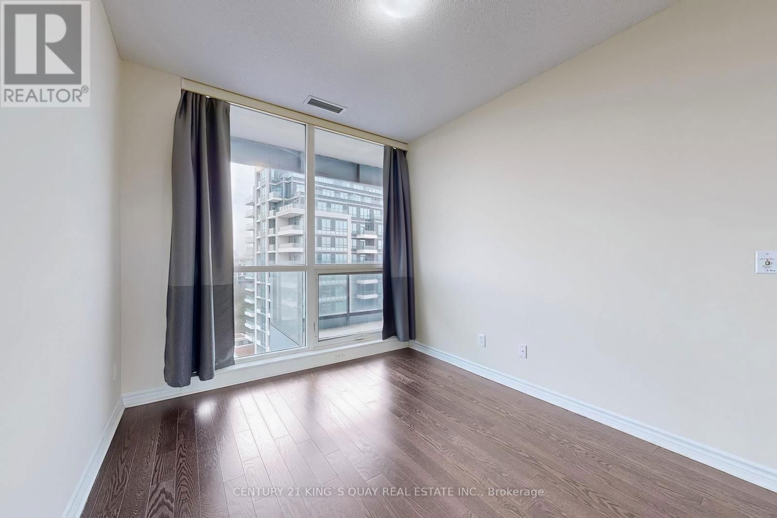 814 - 2885 BAYVIEW AVENUE Image 19