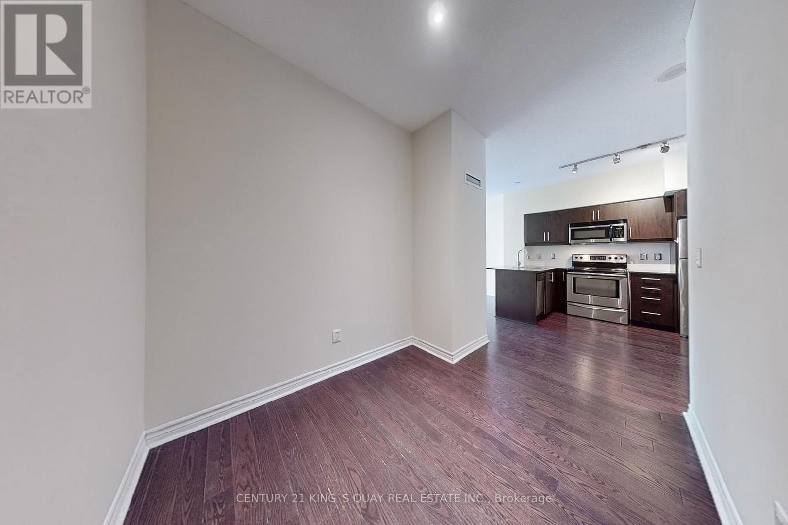814 - 2885 BAYVIEW AVENUE Image 25
