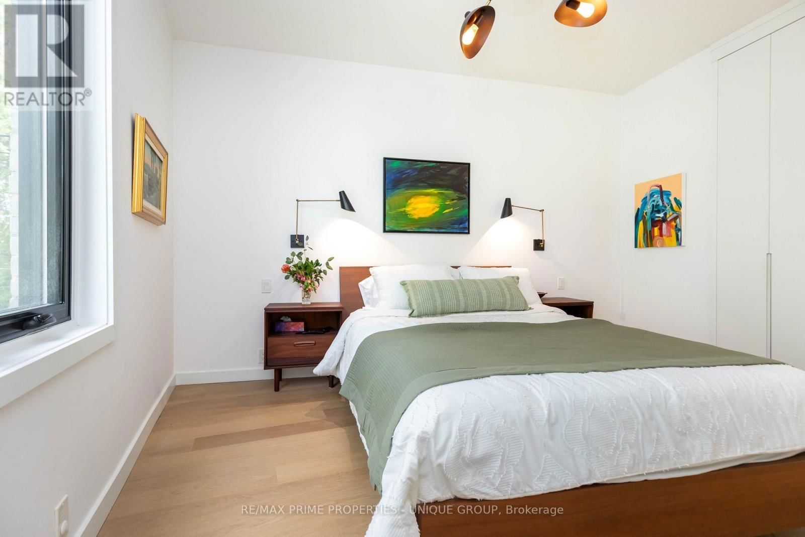 137 MARLBOROUGH PLACE Image 21