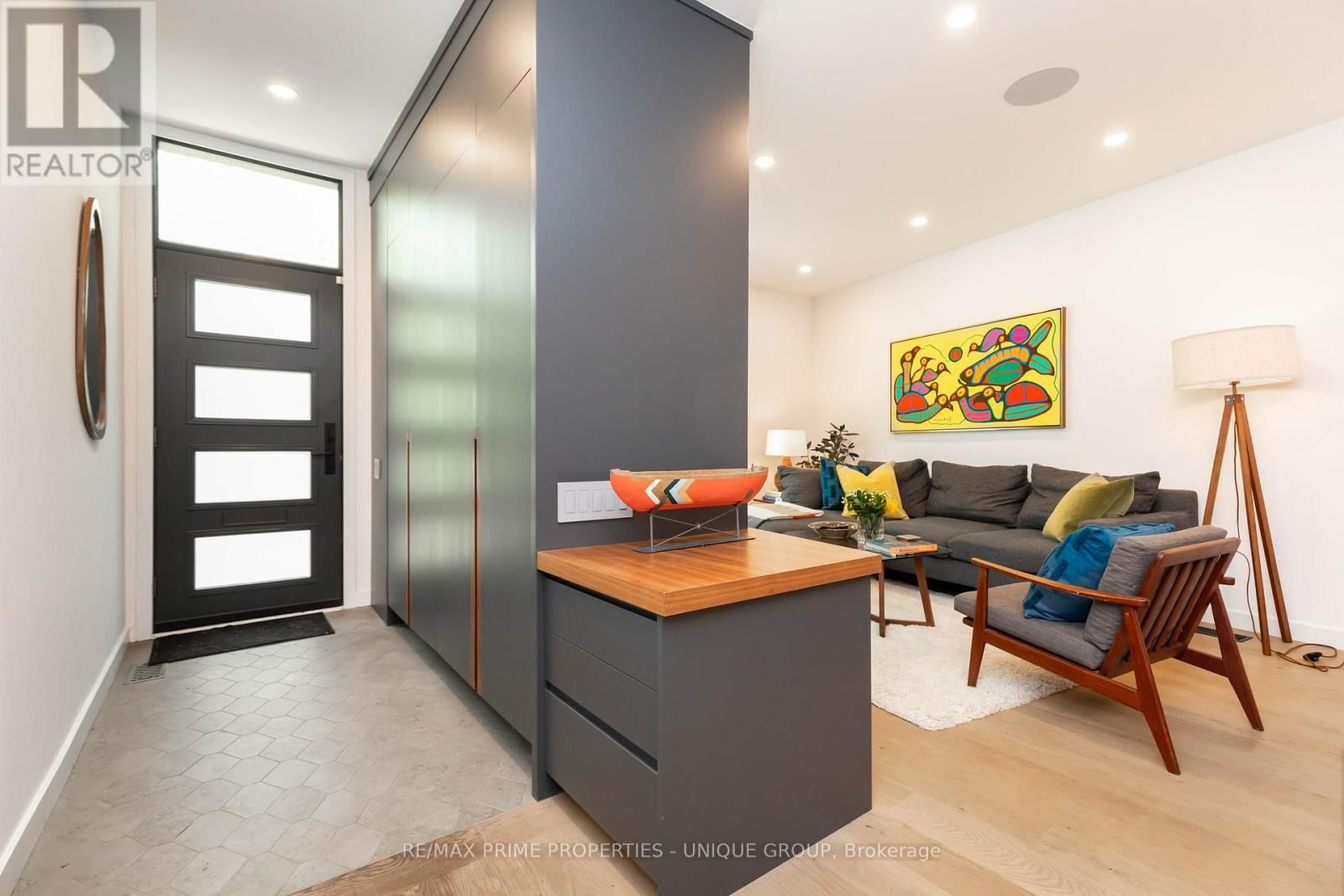 137 MARLBOROUGH PLACE Image 3