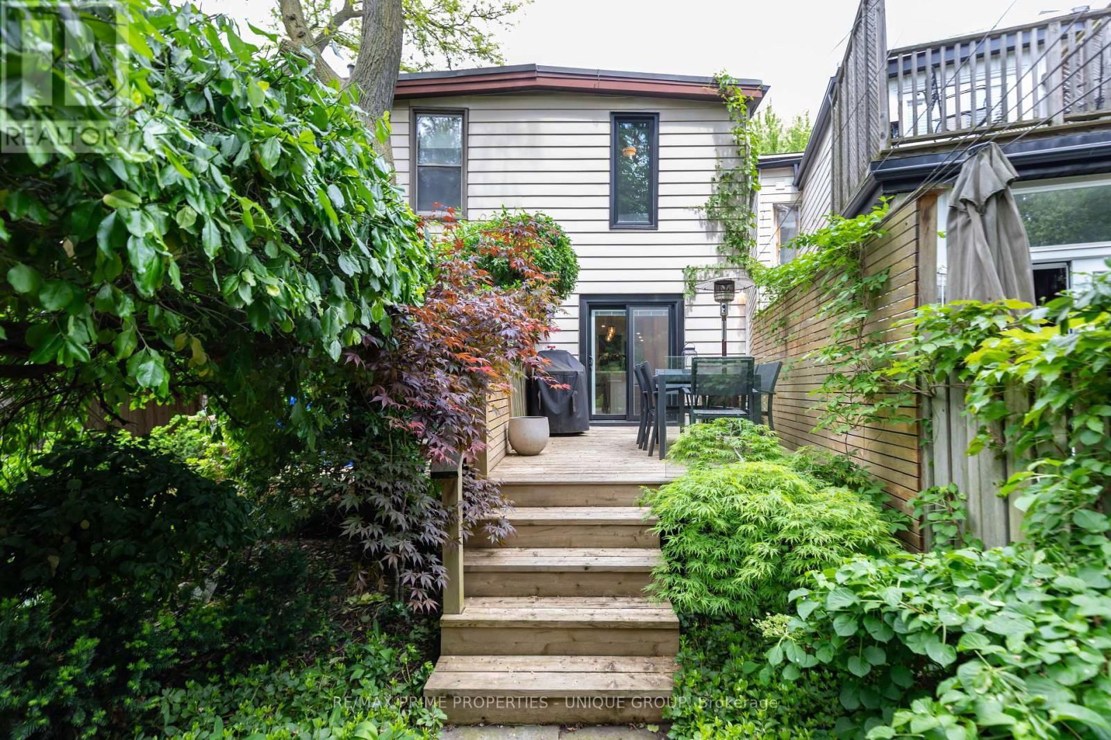 137 MARLBOROUGH PLACE Image 35