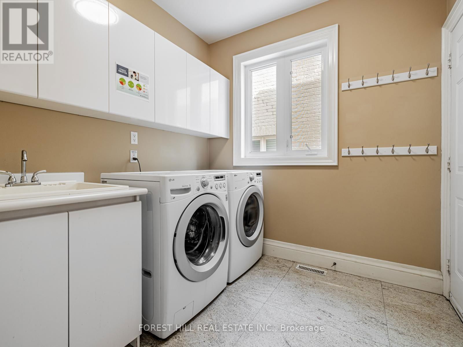 338 BYNG AVENUE Image 21
