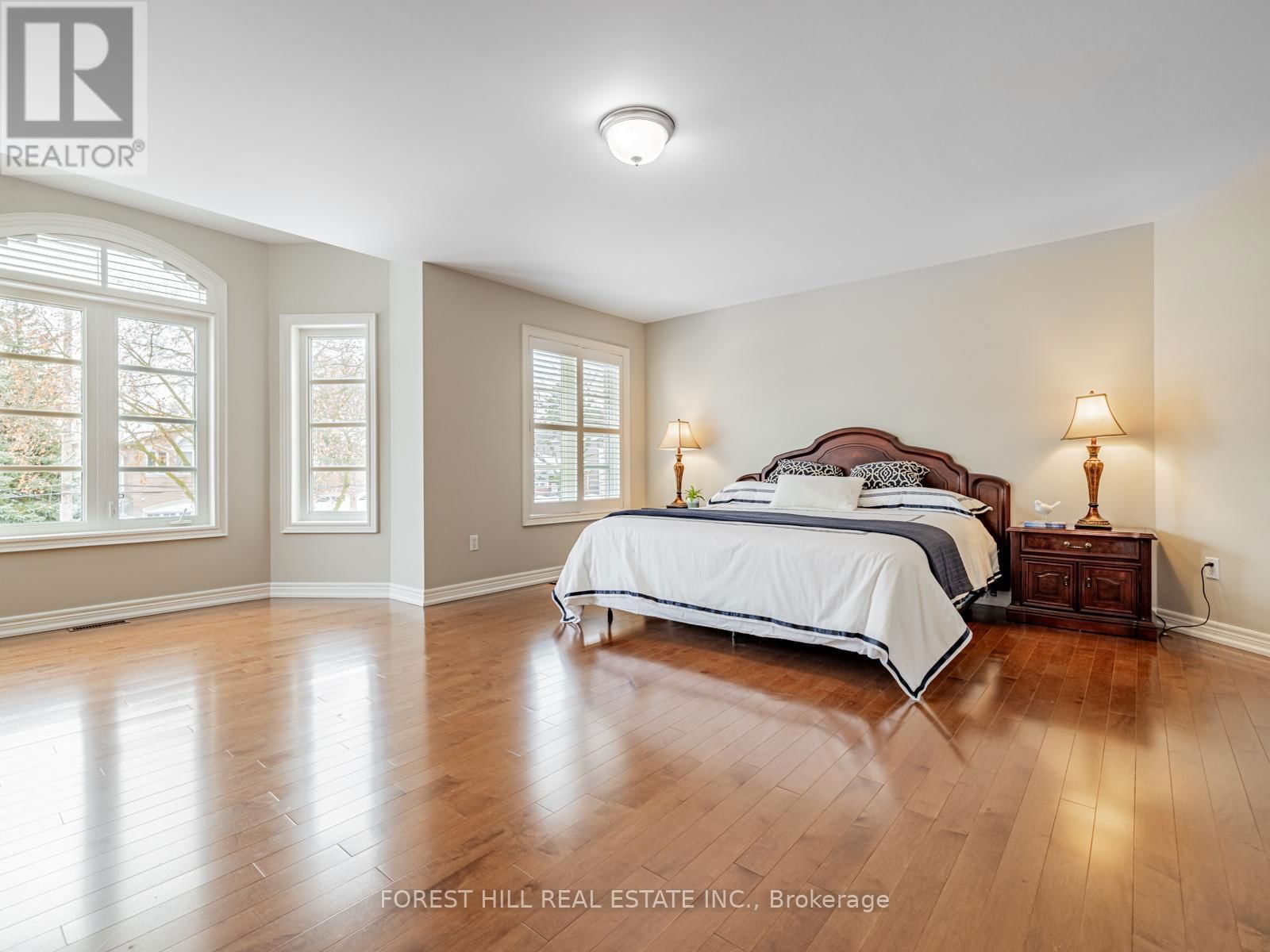 338 BYNG AVENUE Image 30