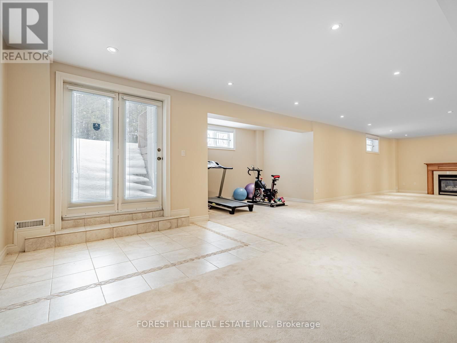 338 BYNG AVENUE Image 35