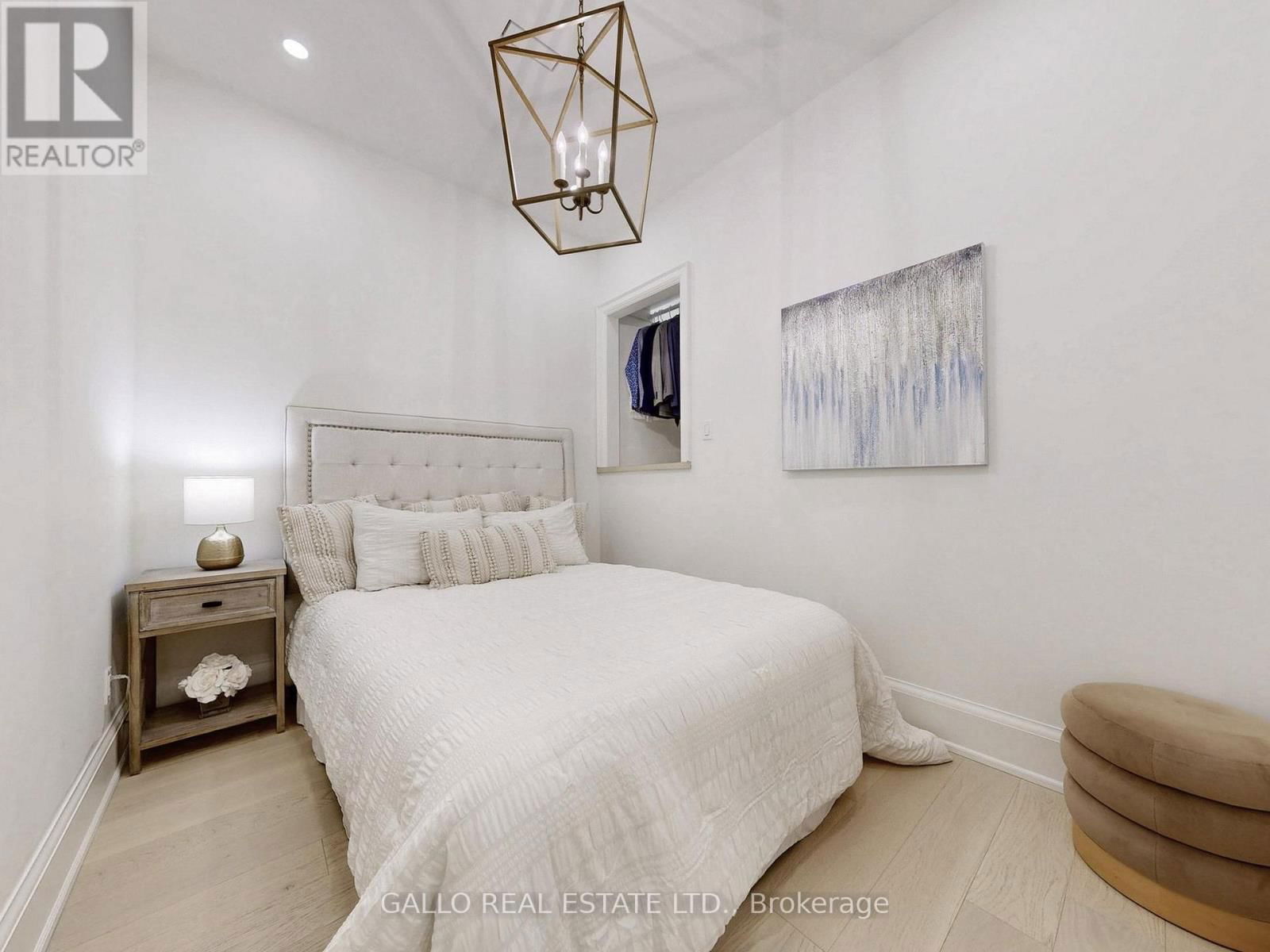 46 MCGILL STREET Image 21