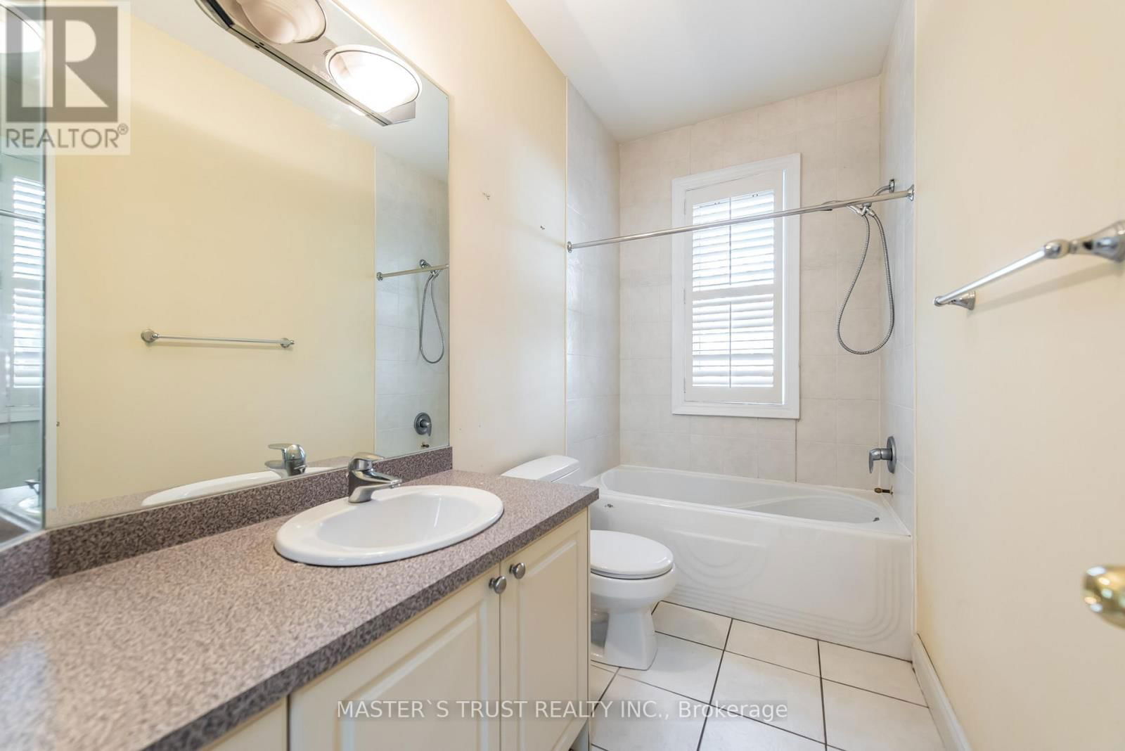 242 EMPRESS AVENUE Image 26