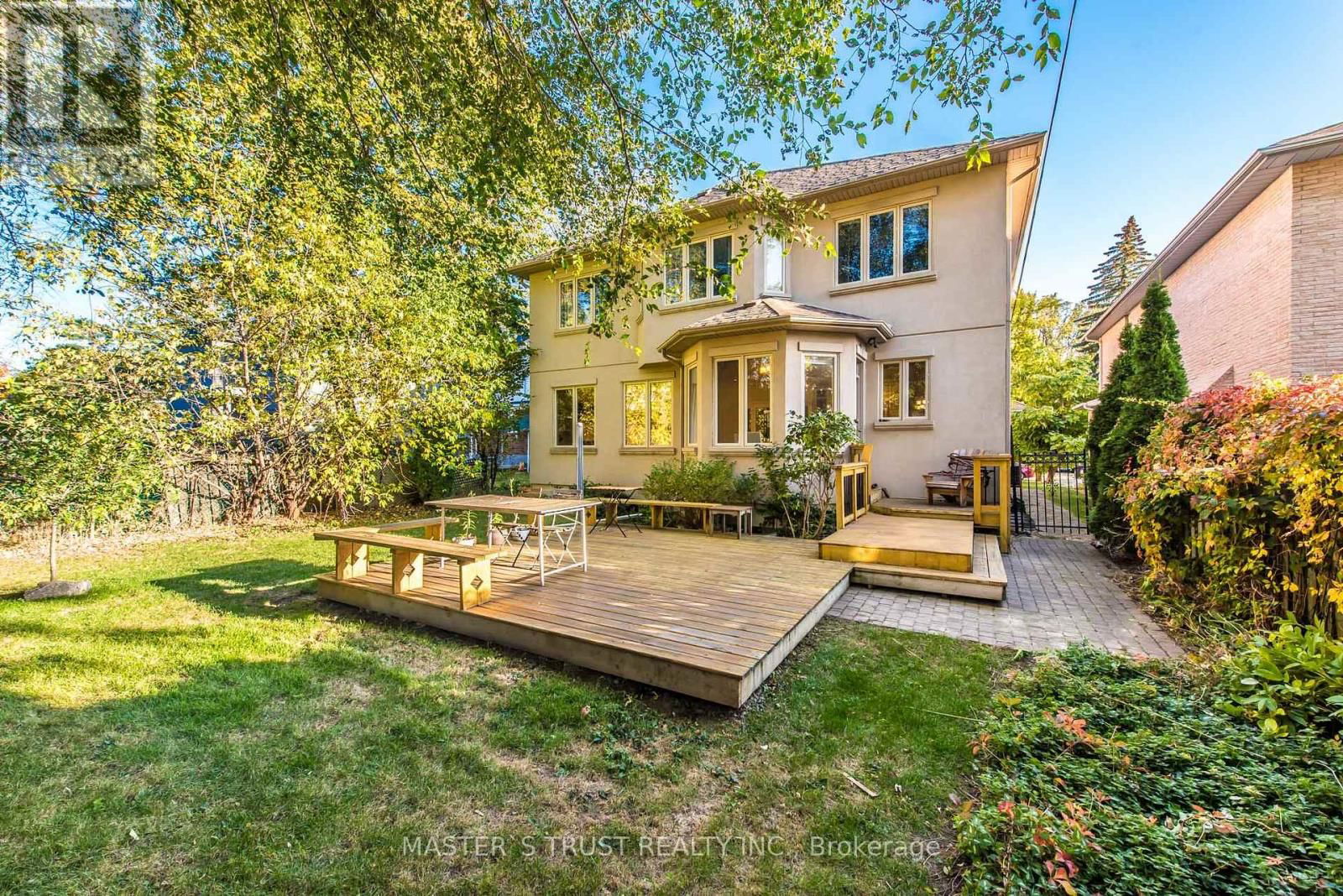 242 EMPRESS AVENUE Image 30