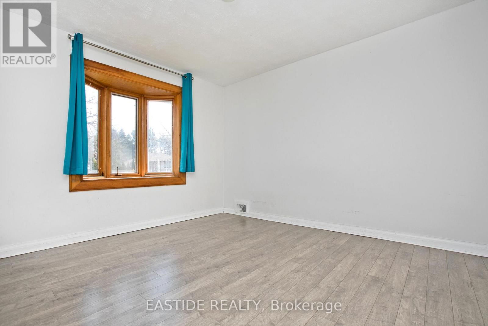 67 ELVASTON DRIVE Image 15