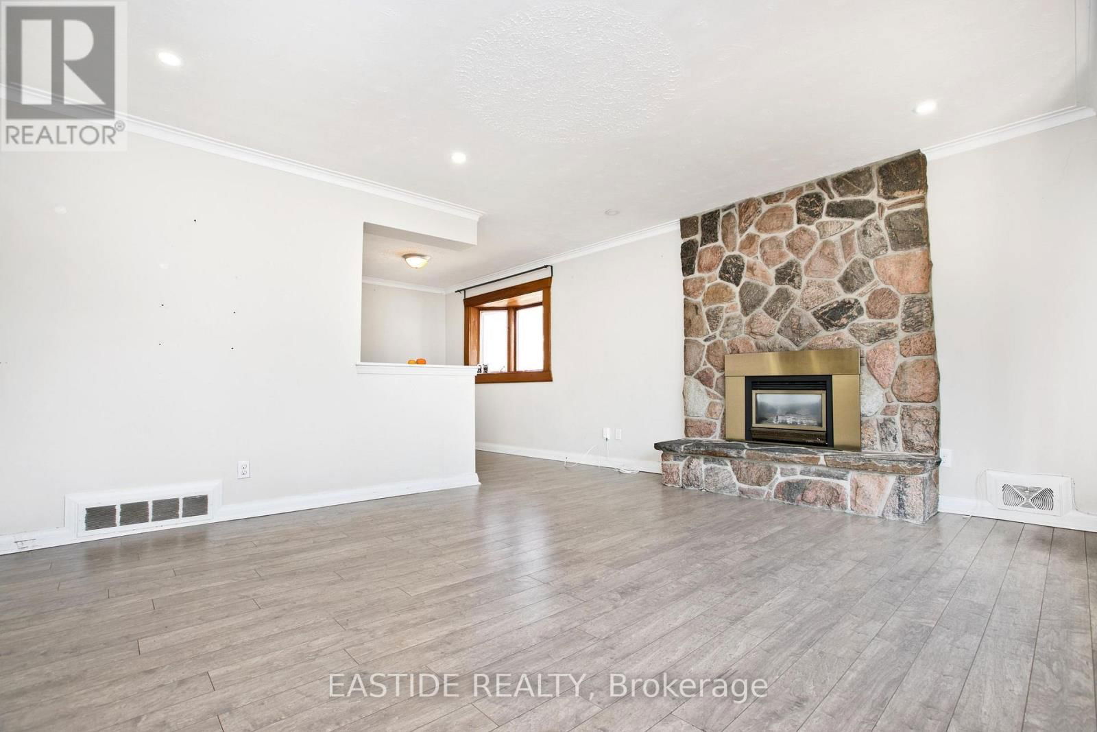 67 ELVASTON DRIVE Image 6