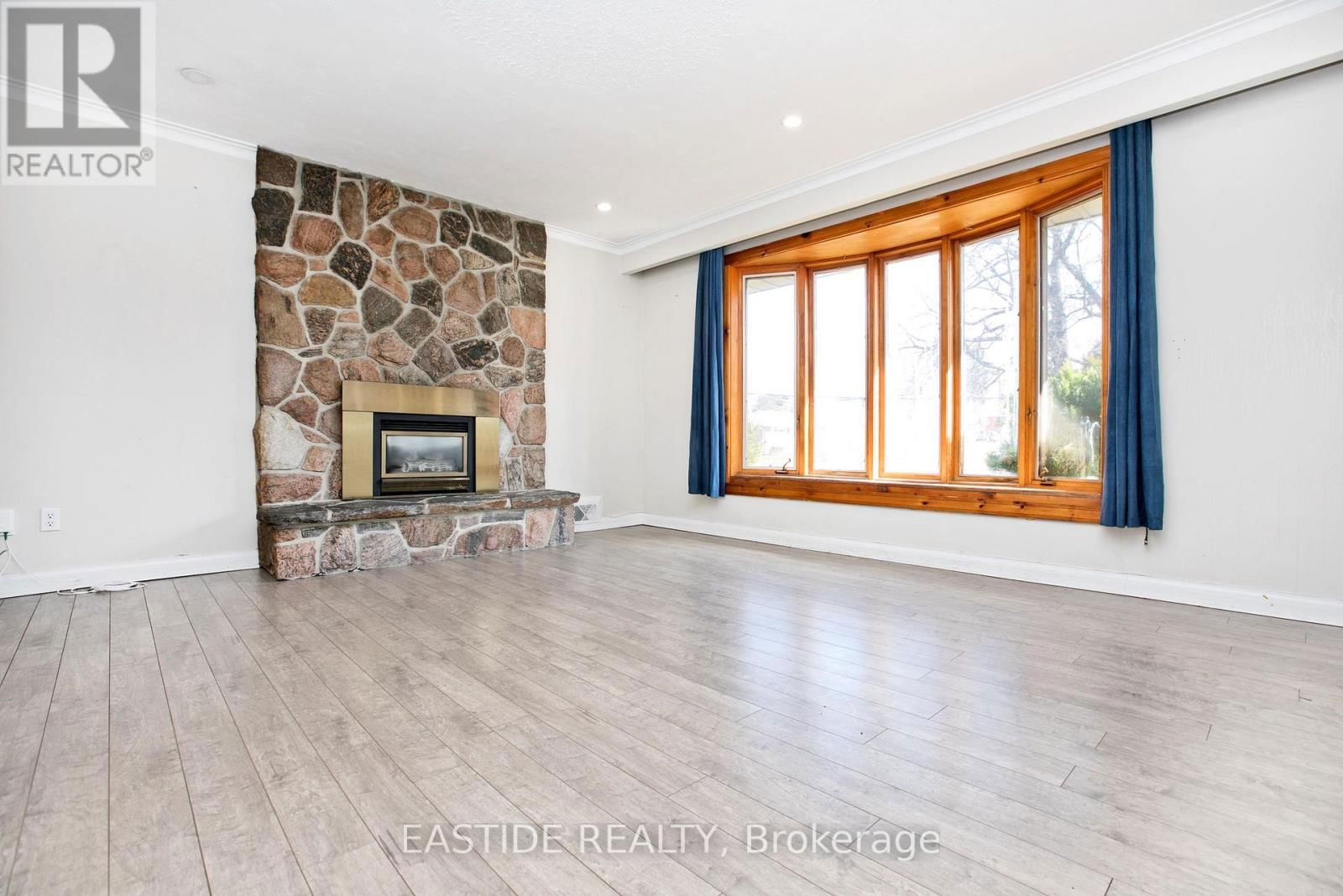67 ELVASTON DRIVE Image 7