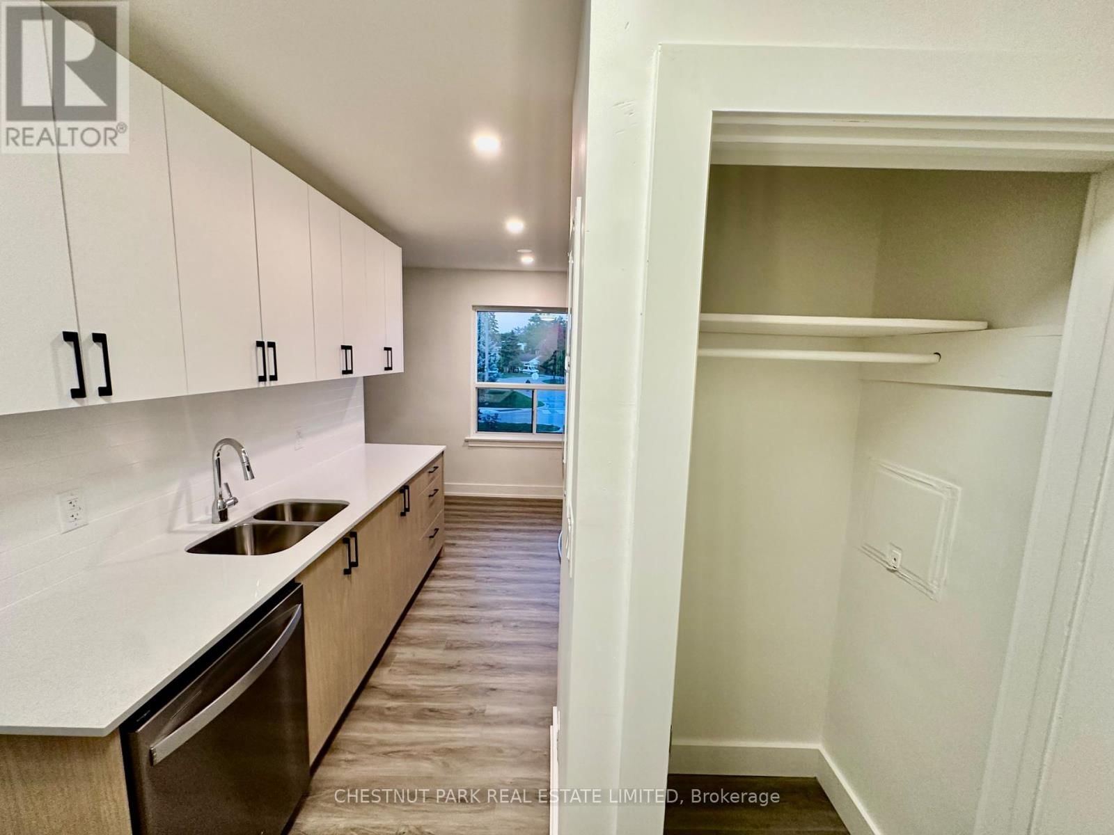 5 - 1 WINGREEN COURT Image 5