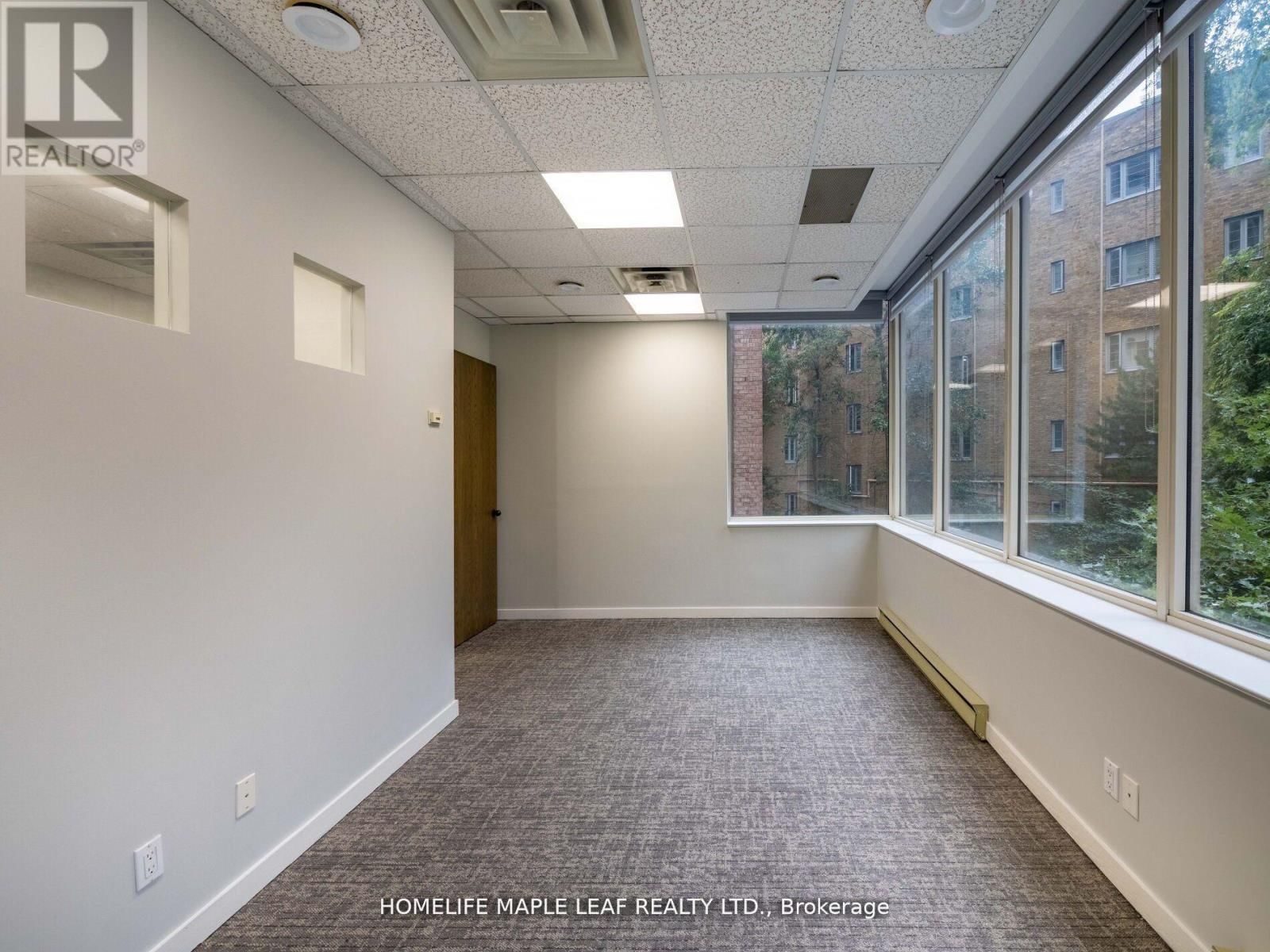 219 - 1033 BAY STREET Image 10