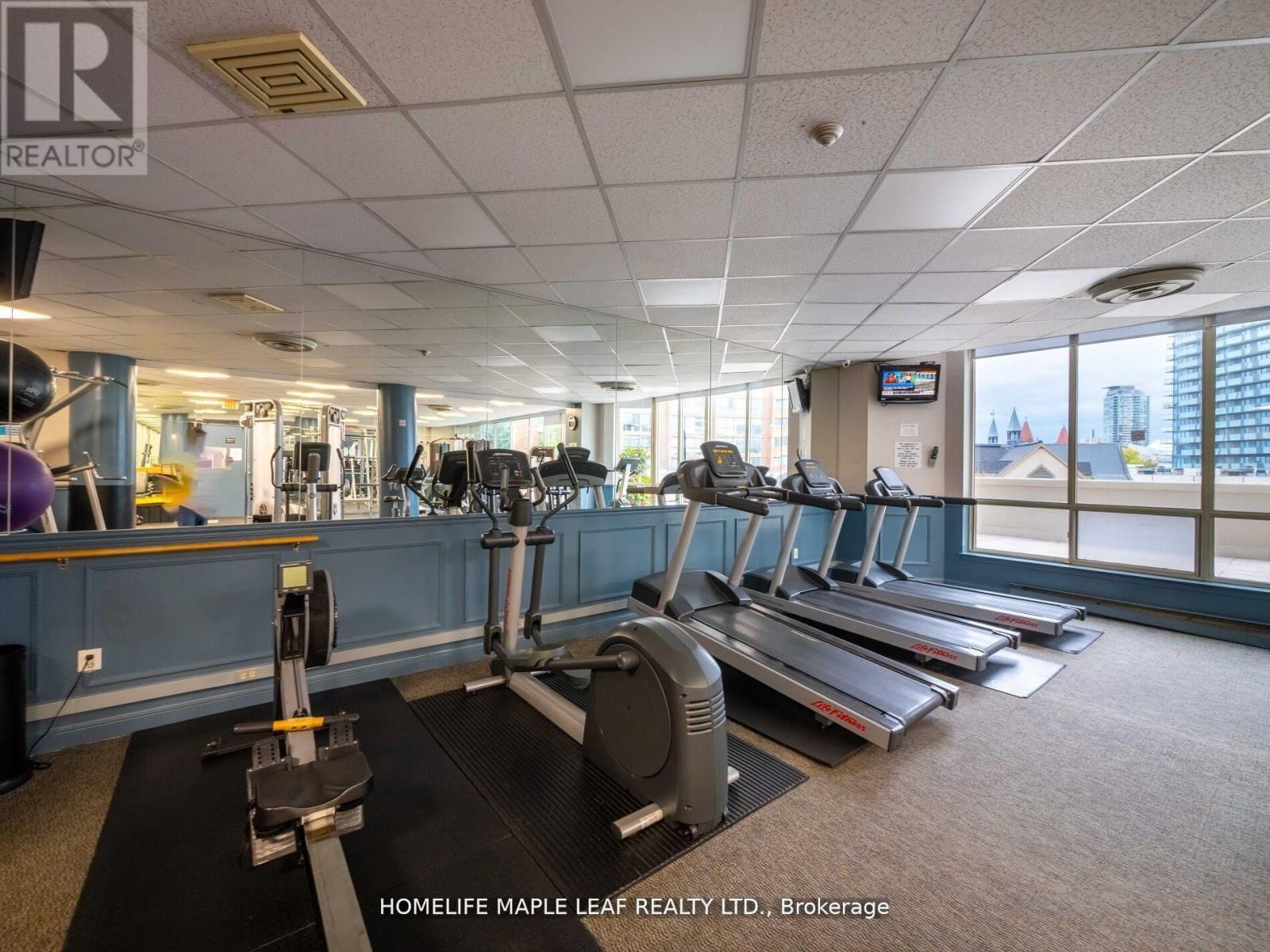 219 - 1033 BAY STREET Image 35