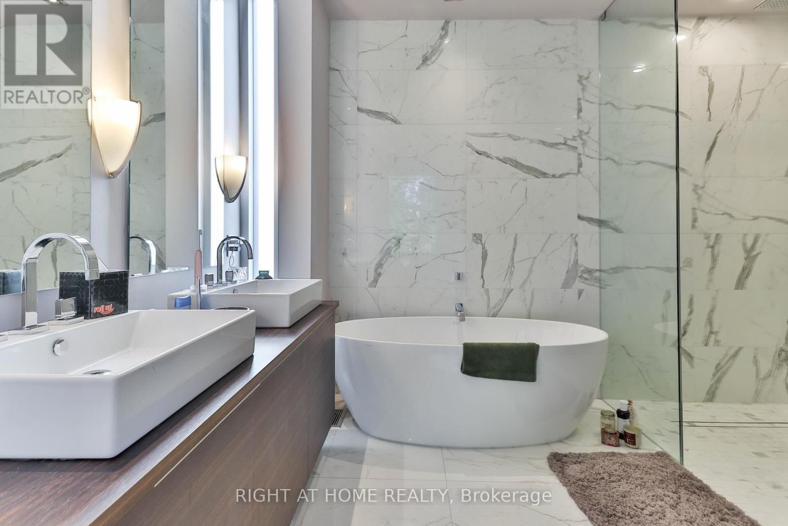 18 MITCHELL AVENUE Image 14