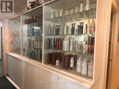 Image #1 of Commercial for Sale at Sheppard, Toronto , Ontario