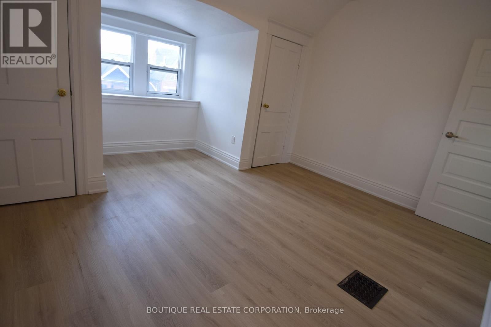 257 CONCORD AVENUE Image 15