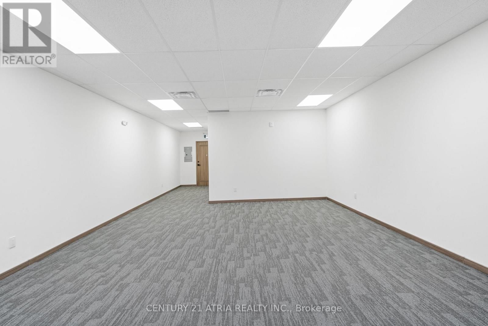 618 - 105 GORDON BAKER ROAD Image 10