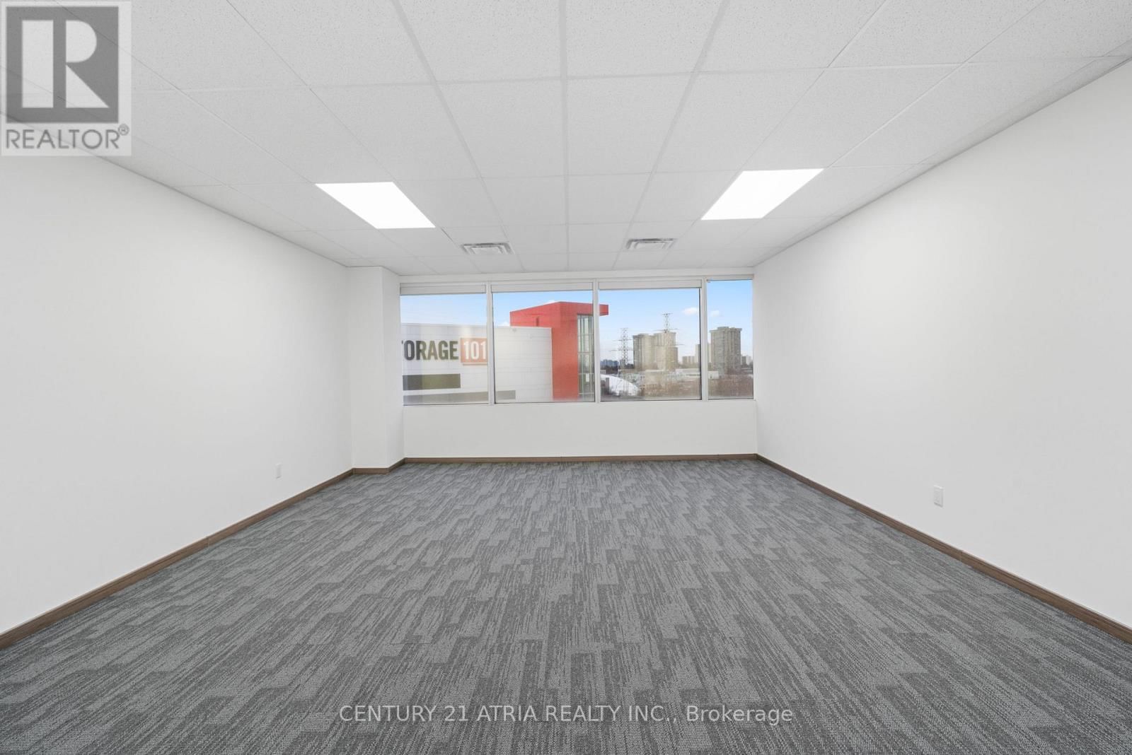 618 - 105 GORDON BAKER ROAD Image 11