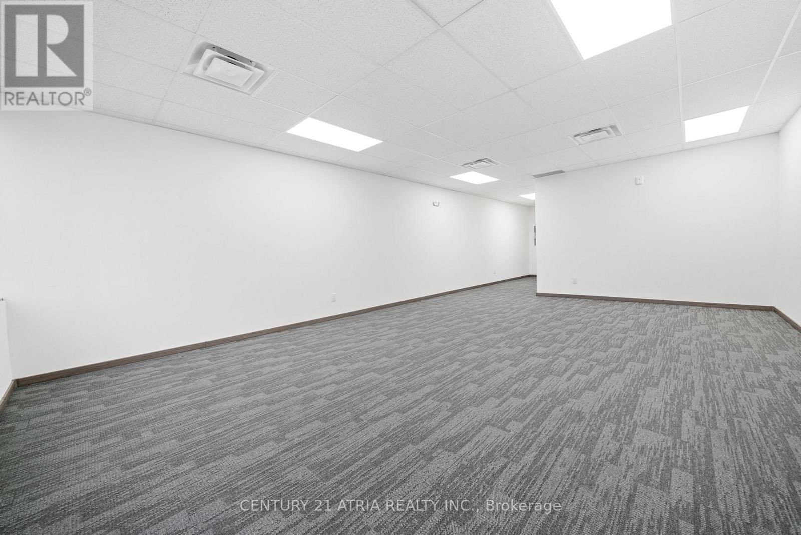 618 - 105 GORDON BAKER ROAD Image 15