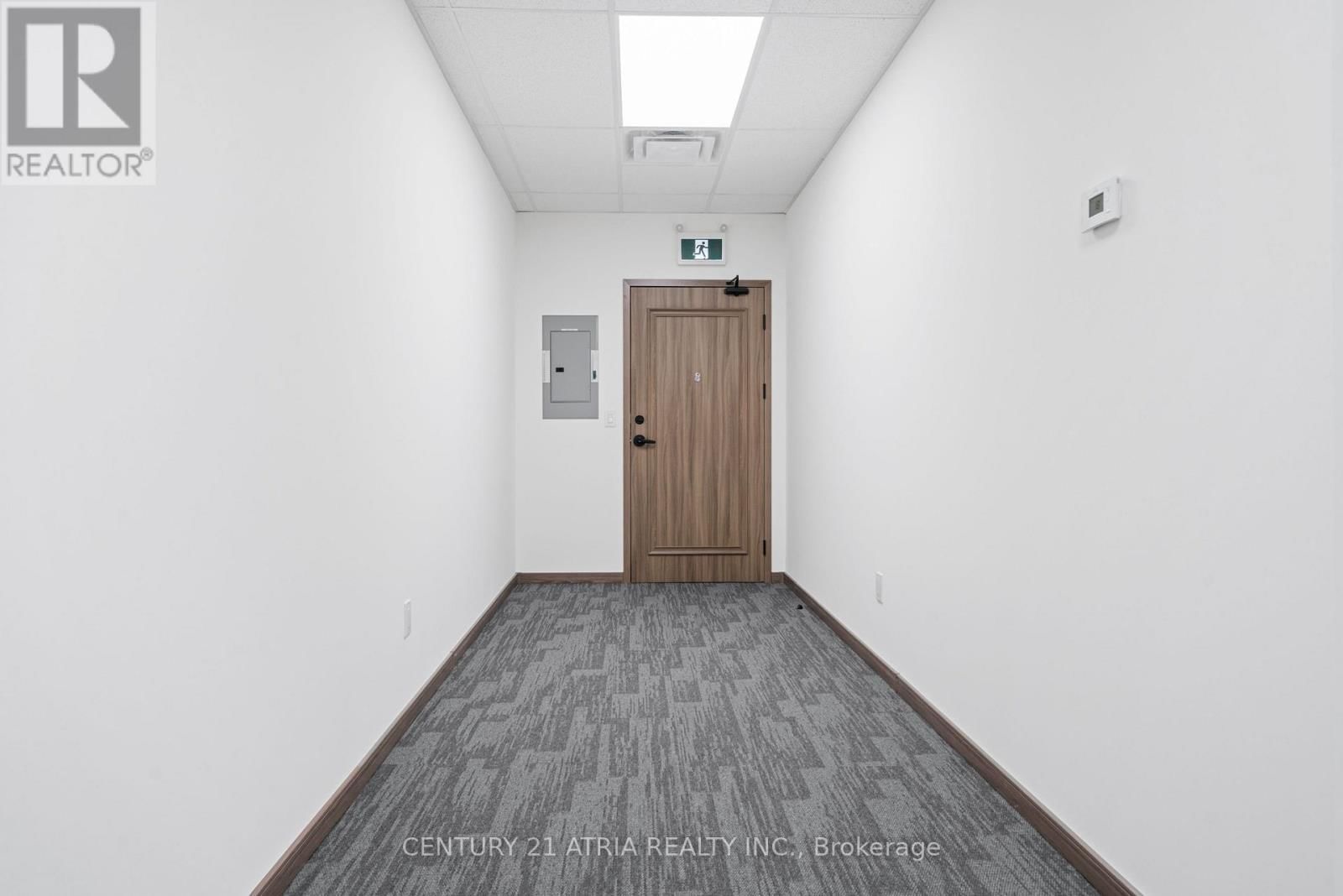 618 - 105 GORDON BAKER ROAD Image 18