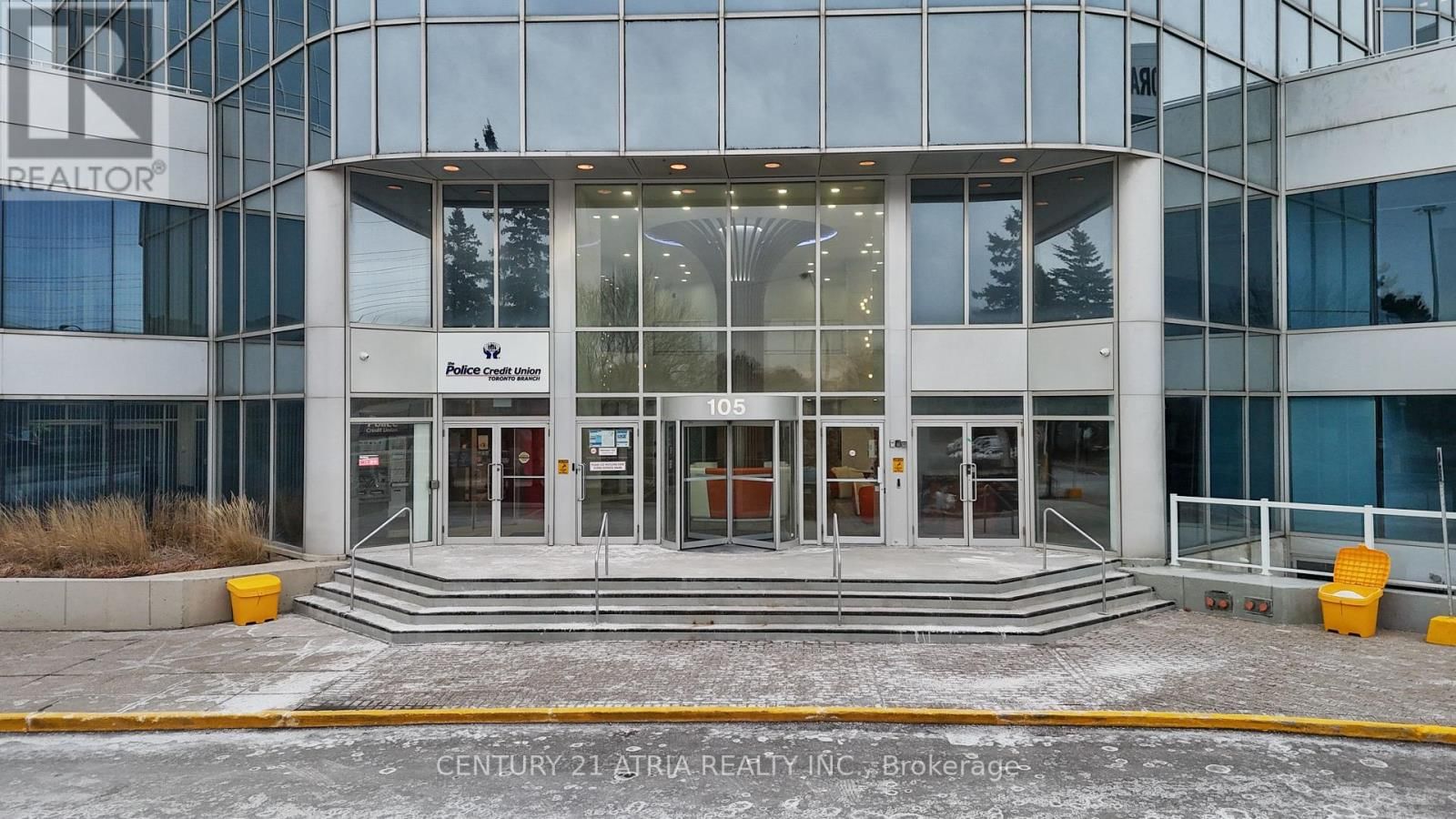 618 - 105 GORDON BAKER ROAD Image 27