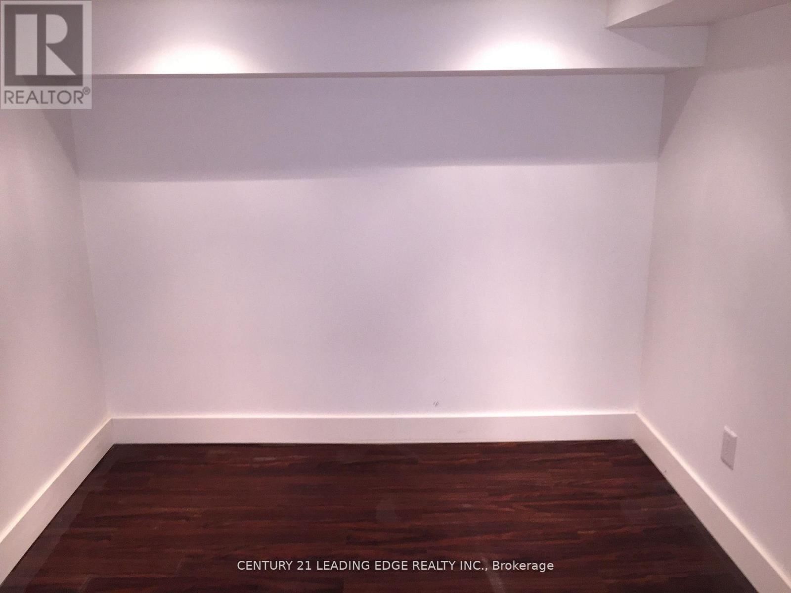 360A LAWRENCE AVENUE WEST Image 15