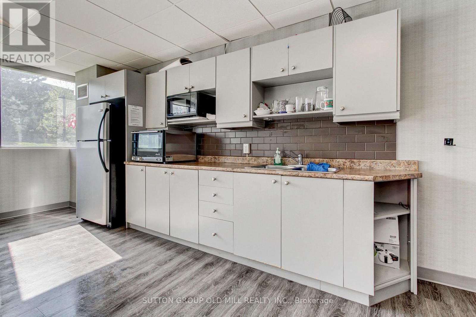 1604 - 133 TORRESDALE AVENUE Image 40