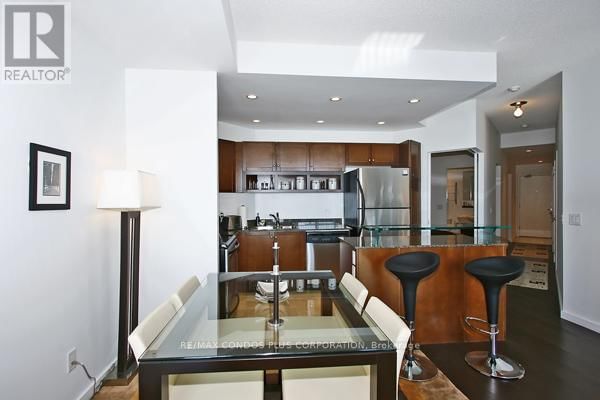 2611 - 218 QUEENS QUAY WEST Image 21