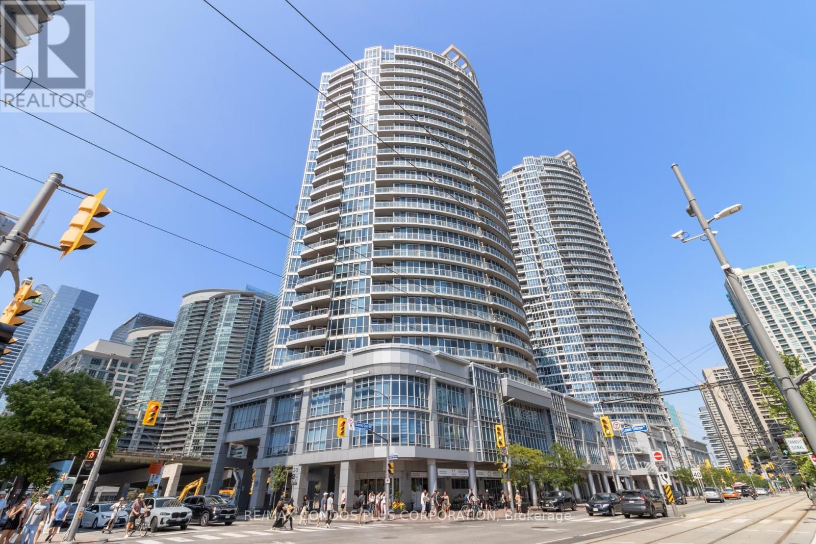 2611 - 218 QUEENS QUAY WEST Image 3