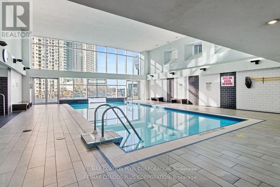 2611 - 218 QUEENS QUAY WEST Image 40