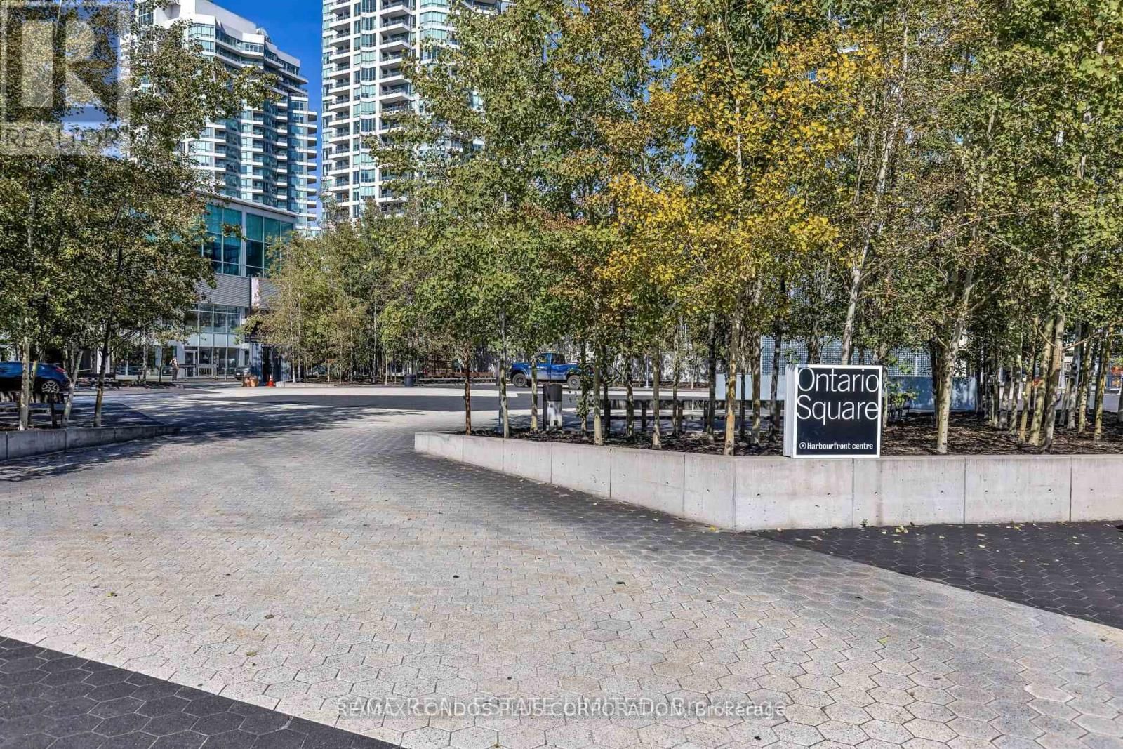 2611 - 218 QUEENS QUAY WEST Image 42