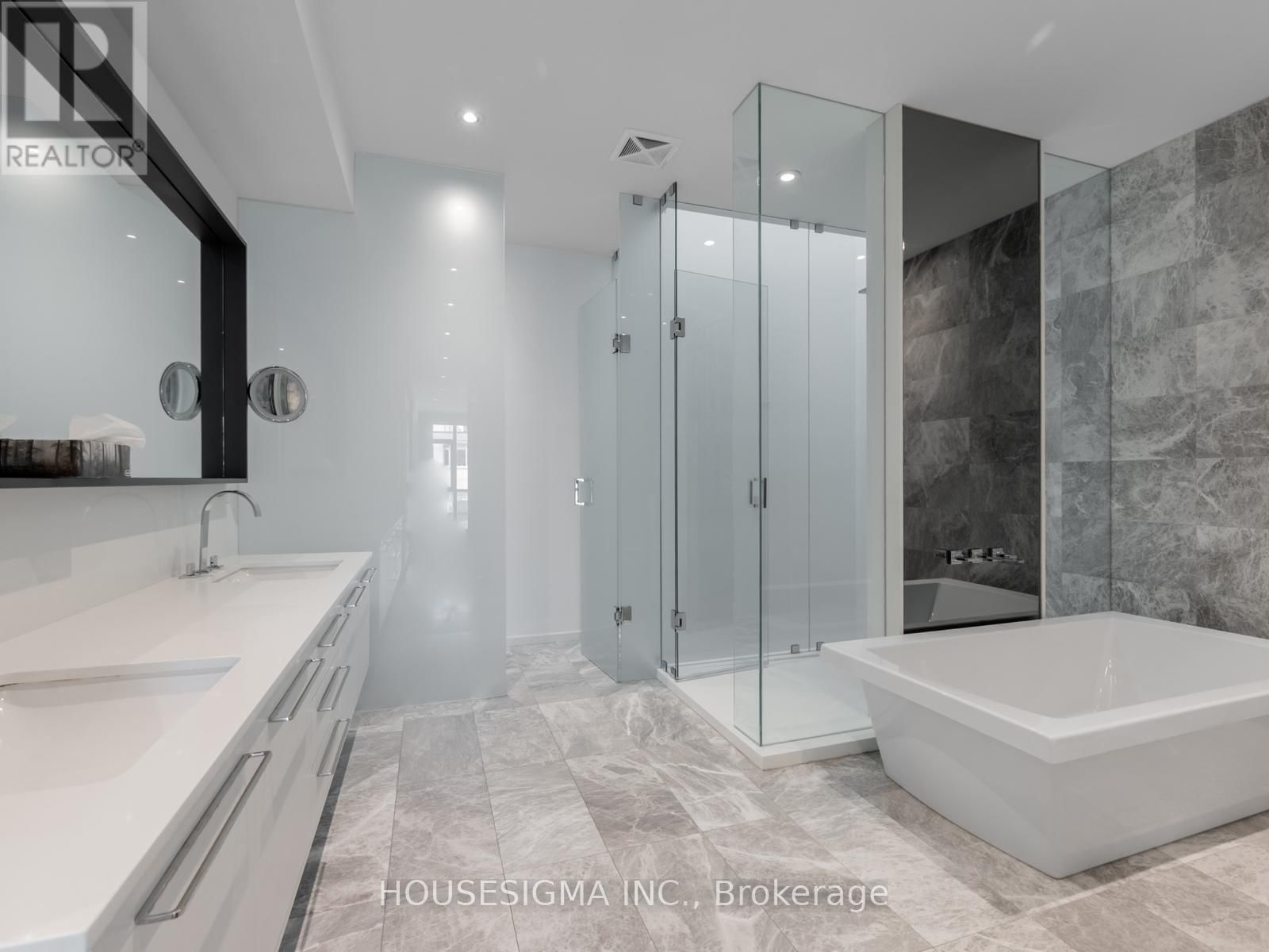 15 - 850 RICHMOND STREET WEST Image 17