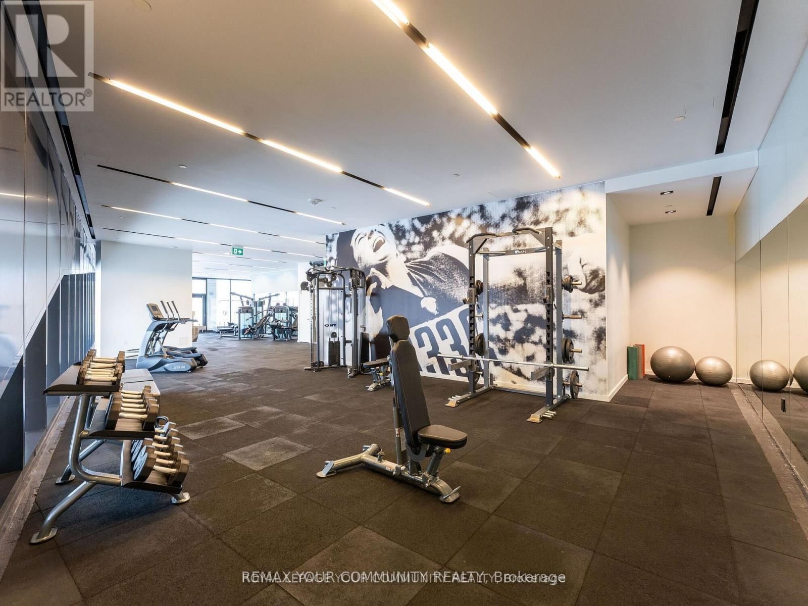 1108 - 21 LAWREN HARRIS SQUARE Image 21