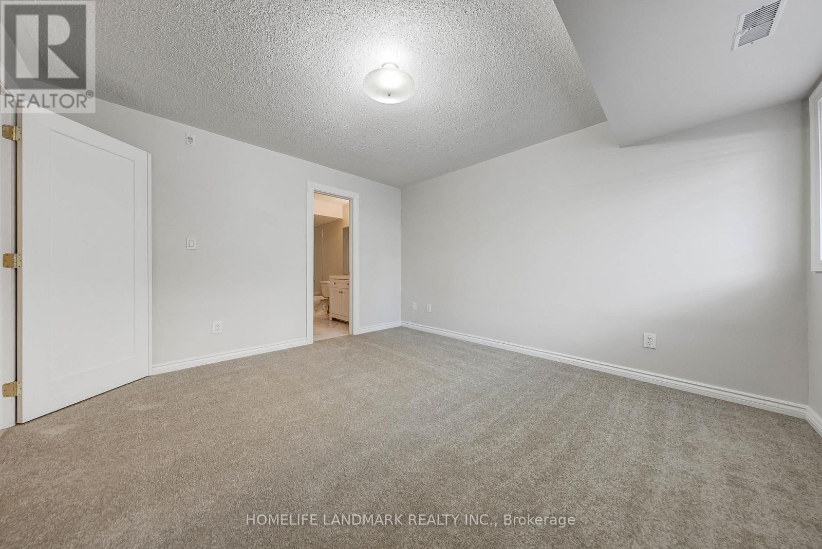 19 - 118 FINCH AVENUE WEST Image 23