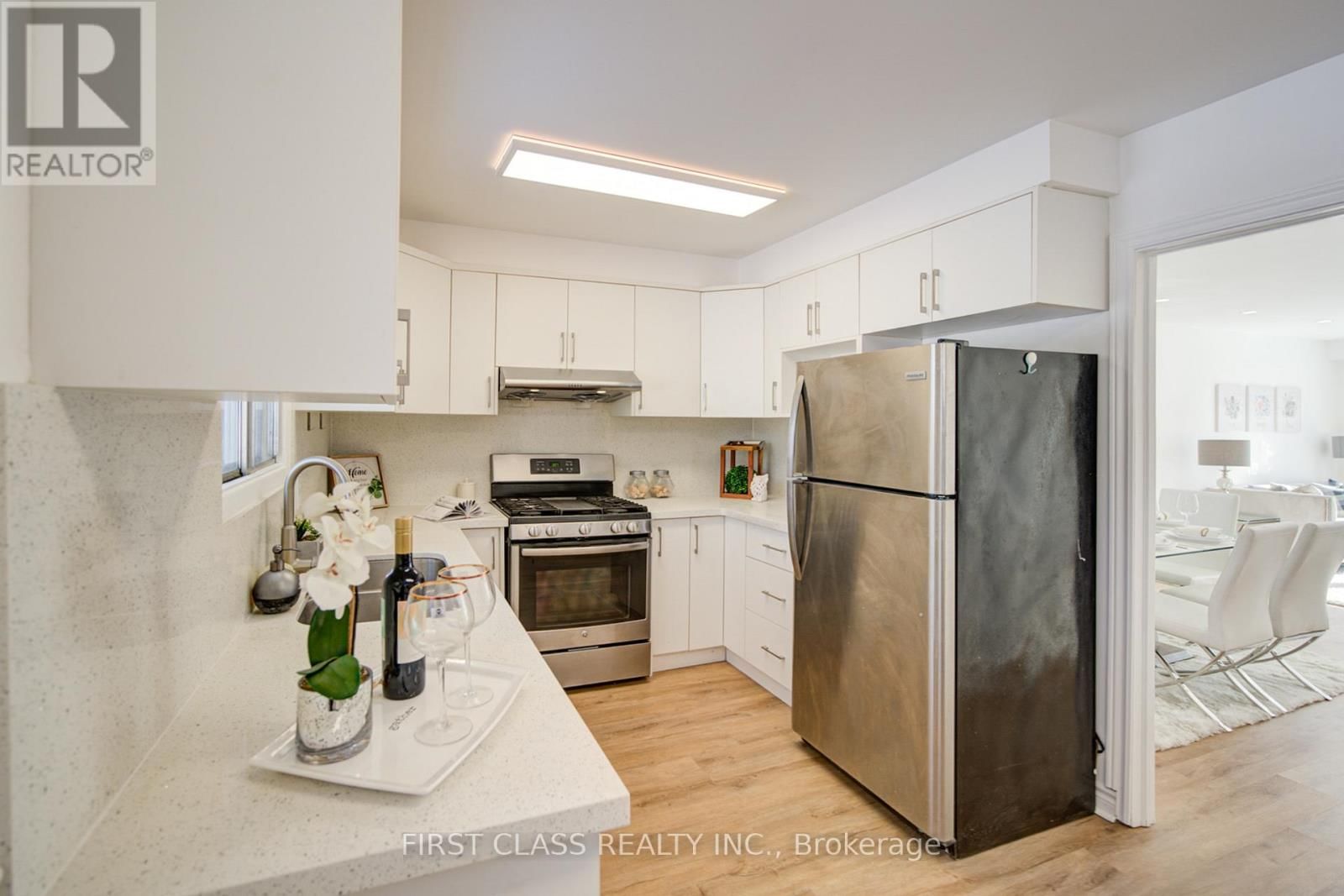 200 MCNICOLL AVENUE Image 13