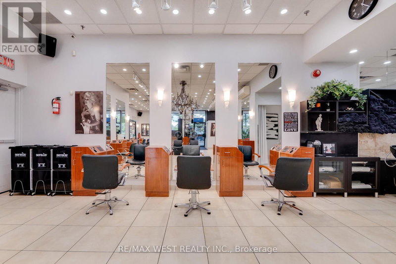 Image #1 of Business for Sale at Bayview, Toronto , Ontario